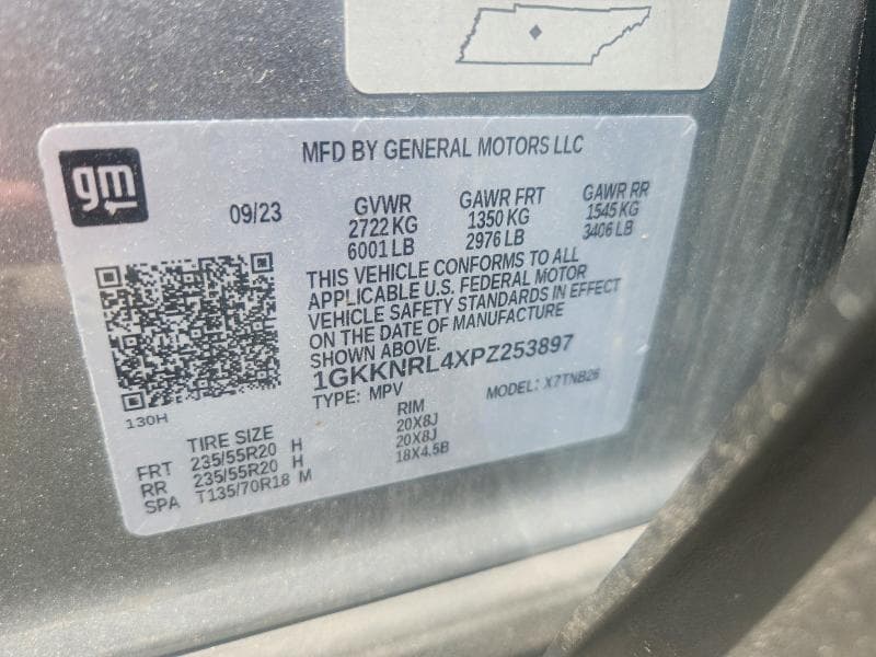 2023 GMC ACADIA SLE 13