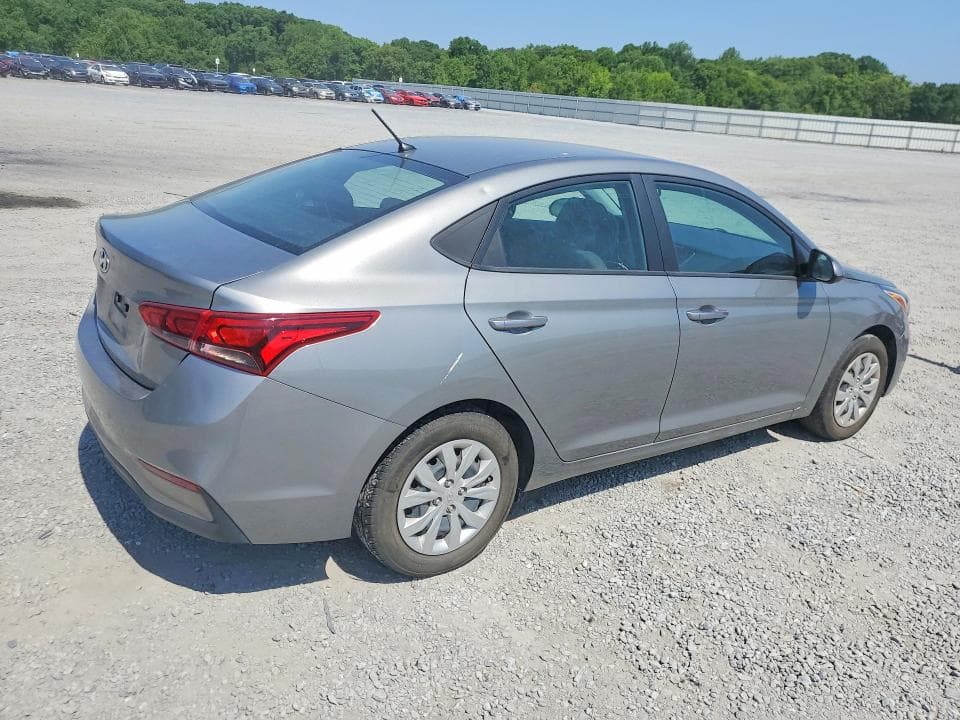 2022 HYUNDAI ACCENT SE 3