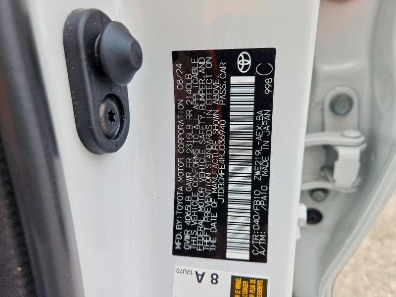 2024 TOYOTA COROLLA HYBRID LE 12