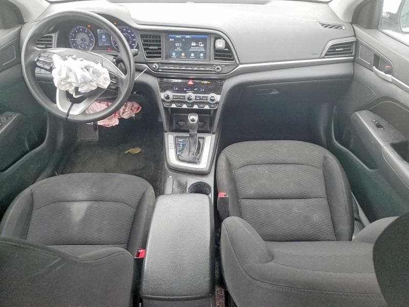 2020 HYUNDAI ELANTRA SEL 8