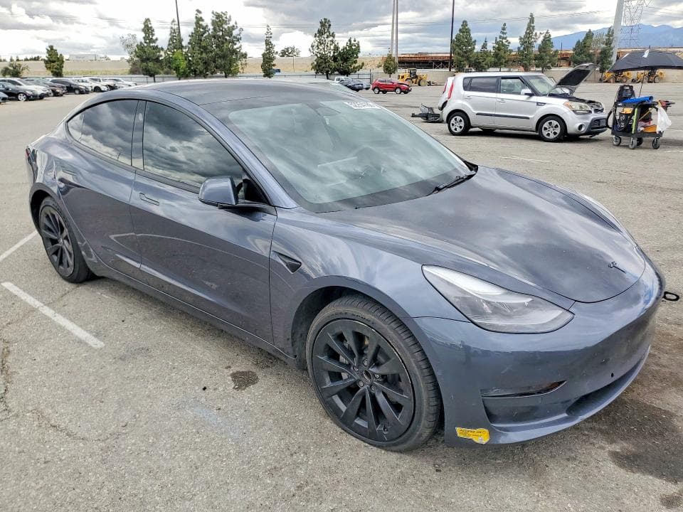 2022 TESLA MODEL 3 4
