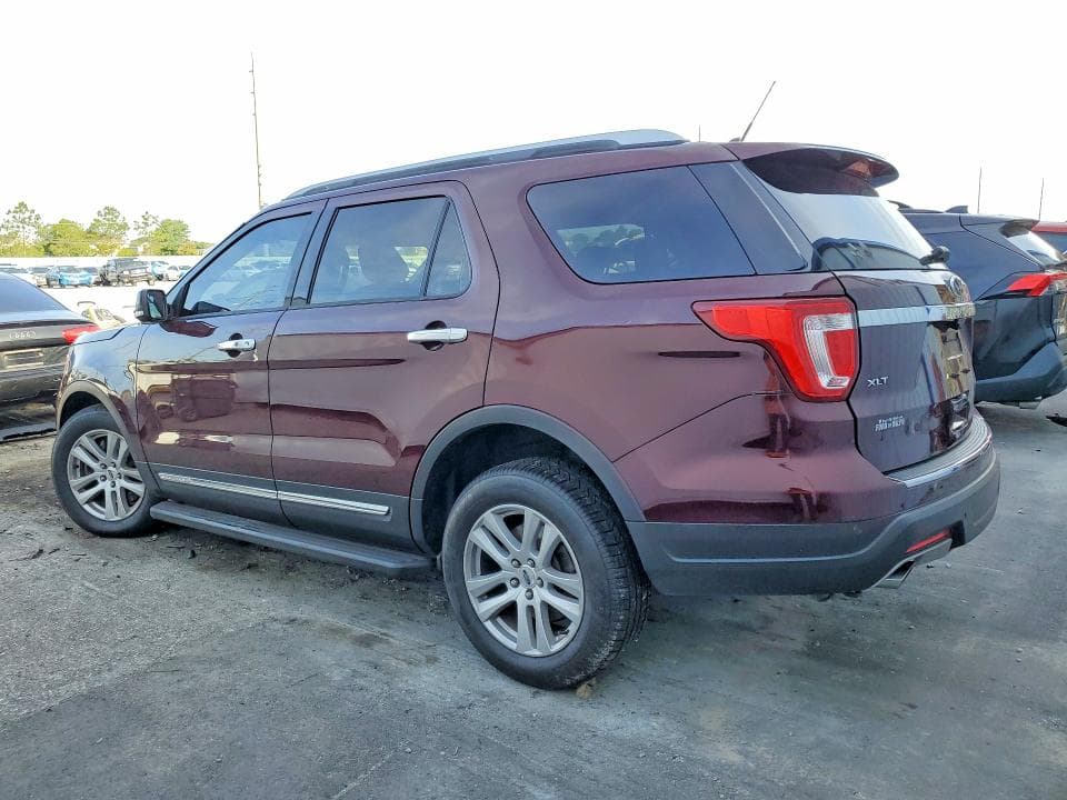 2018 FORD EXPLORER XLT 2