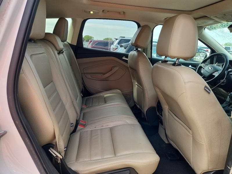 2017 FORD ESCAPE SE 10