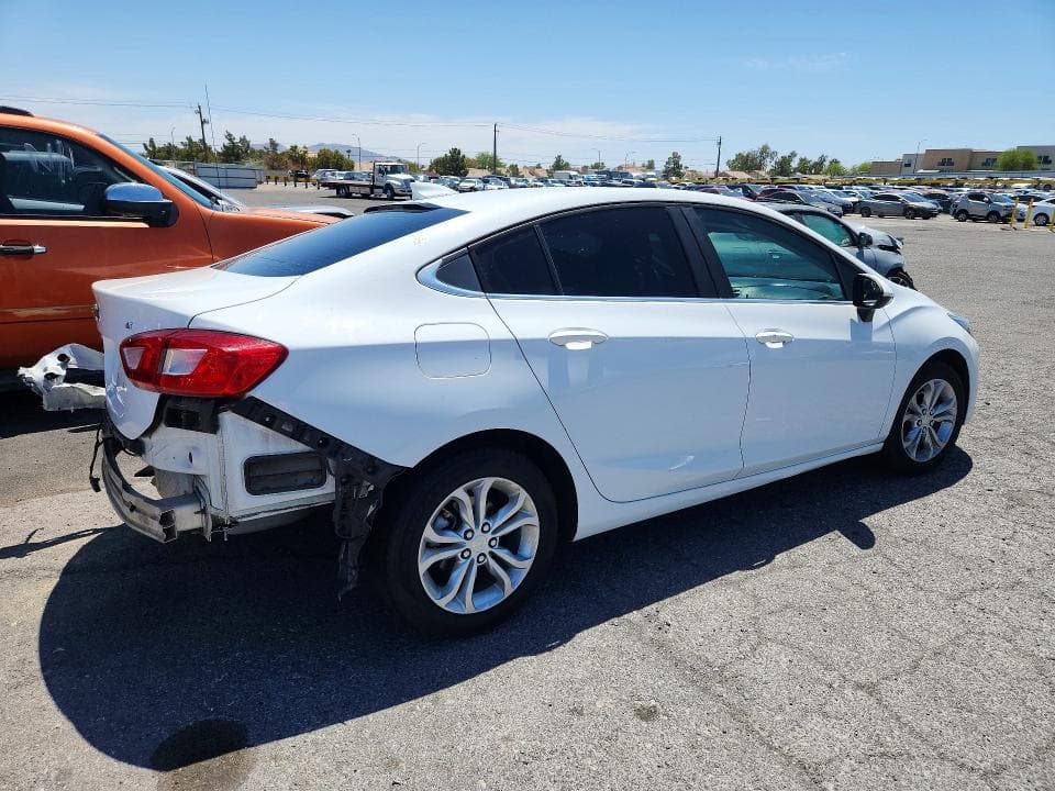 2019 CHEVROLET CRUZE LT 3