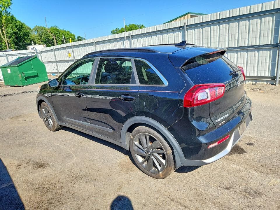 2017 KIA NIRO EX 2