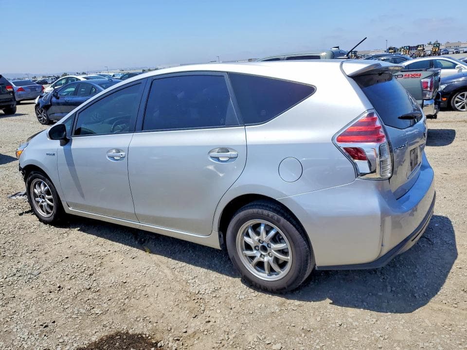 2017 TOYOTA PRIUS V THREE 2