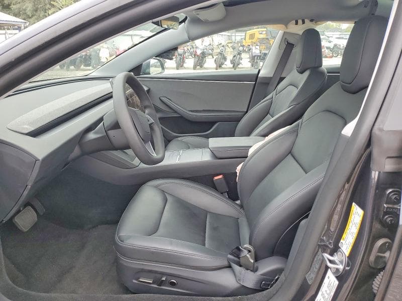 2025 TESLA MODEL 3 7