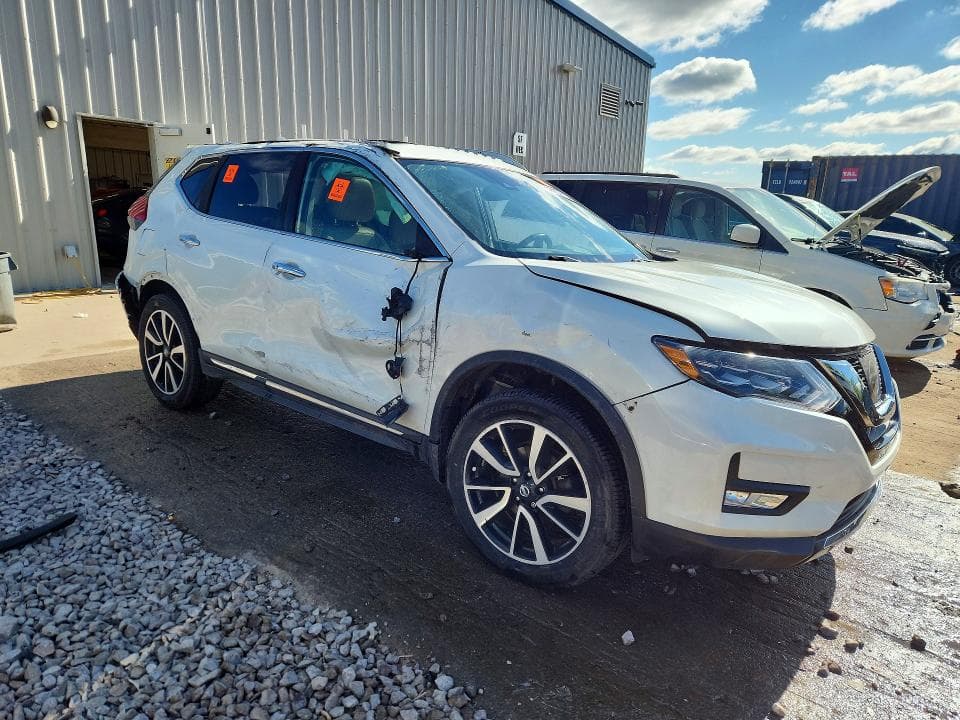 2017 NISSAN ROGUE S 4