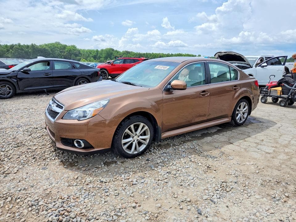 2013 SUBARU LEGACY - 1