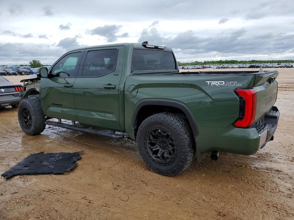 2022 TOYOTA TUNDRA SR5 2