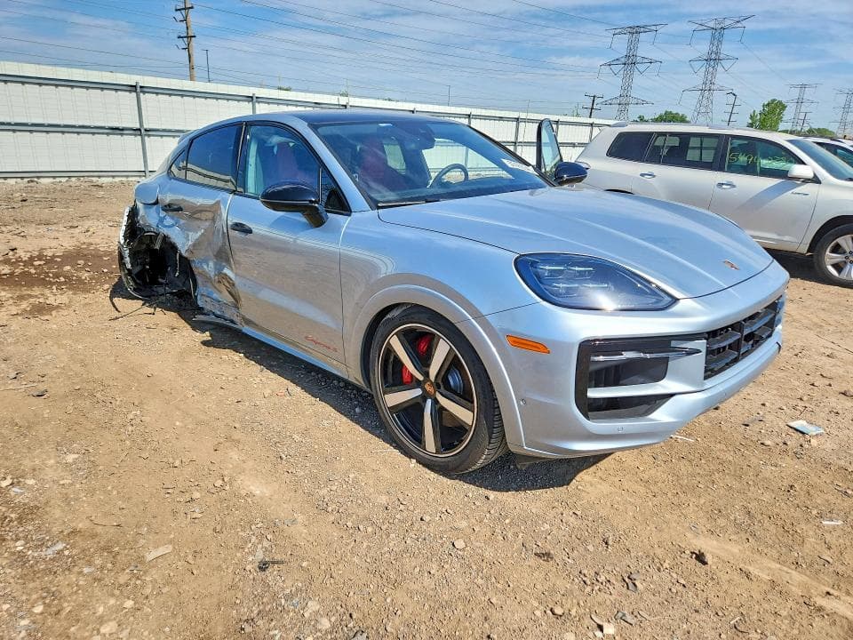 2025 PORSCHE CAYENNE S COUPE 4
