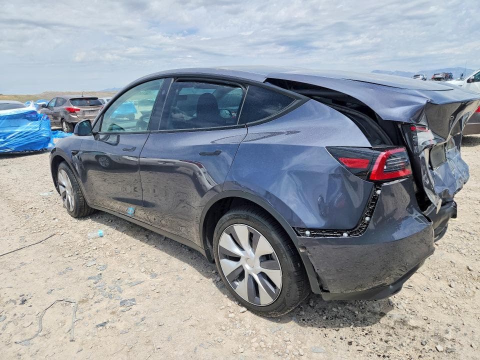 2023 TESLA MODEL Y 2