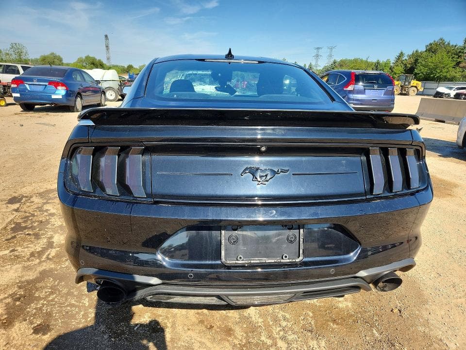 2022 FORD MUSTANG 6