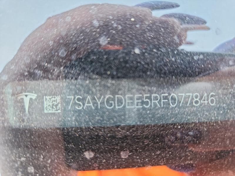 2024 TESLA MODEL Y 12