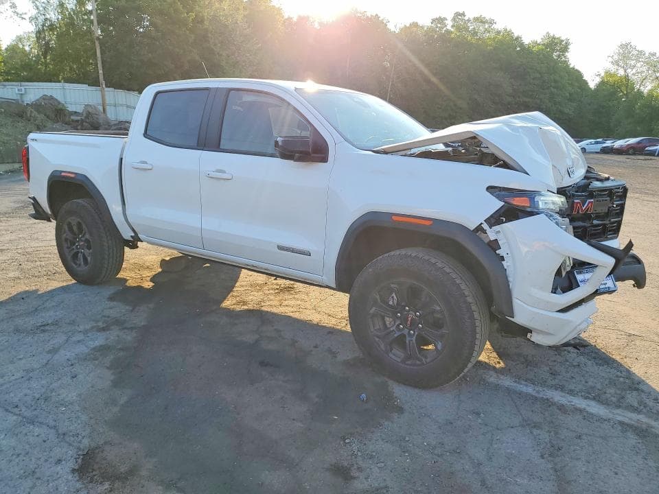 2025 GMC CANYON ELEVATION 4