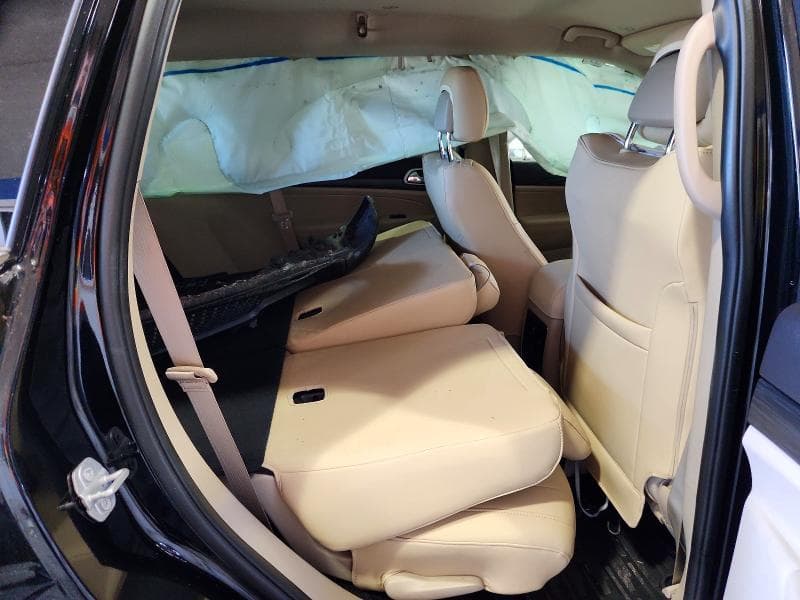 2019 JEEP GRAND CHEROKEE LAREDO 11