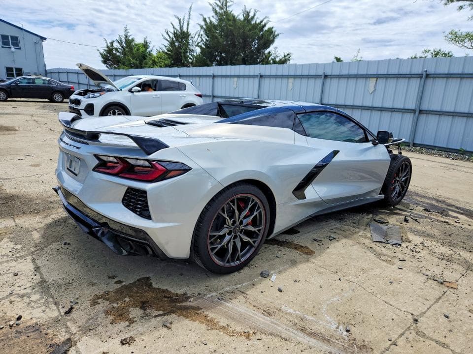2024 CHEVROLET CORVETTE STINGRAY 2LT 3