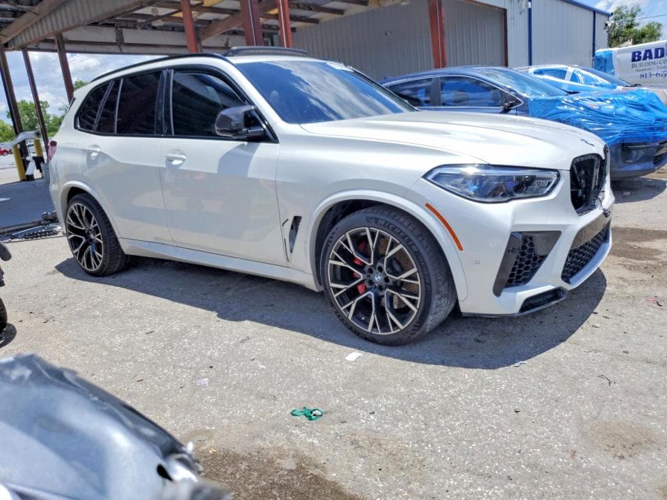 2022 BMW X5 M 4
