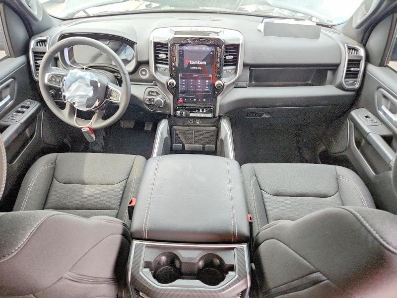2026 RAM 1500 BIG HORN 8