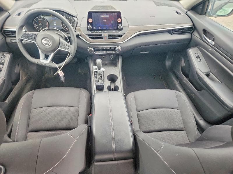 2025 NISSAN ALTIMA SV 8