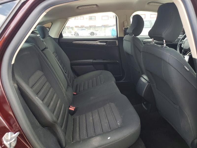 2017 FORD FUSION SE 10