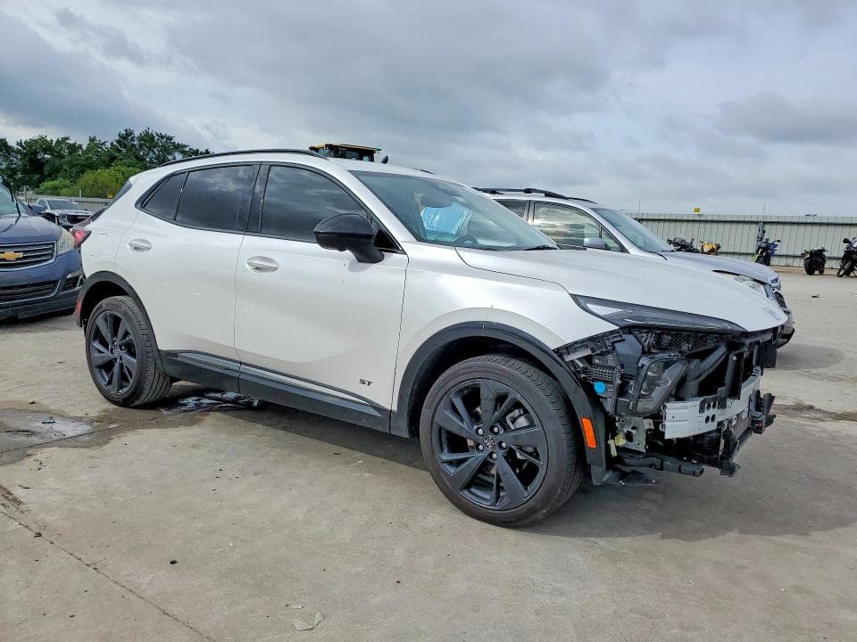 2024 BUICK ENVISION ESSENCE 4
