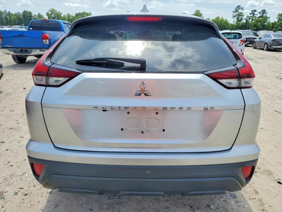 2022 MITSUBISHI ECLIPSE CROSS ES 6