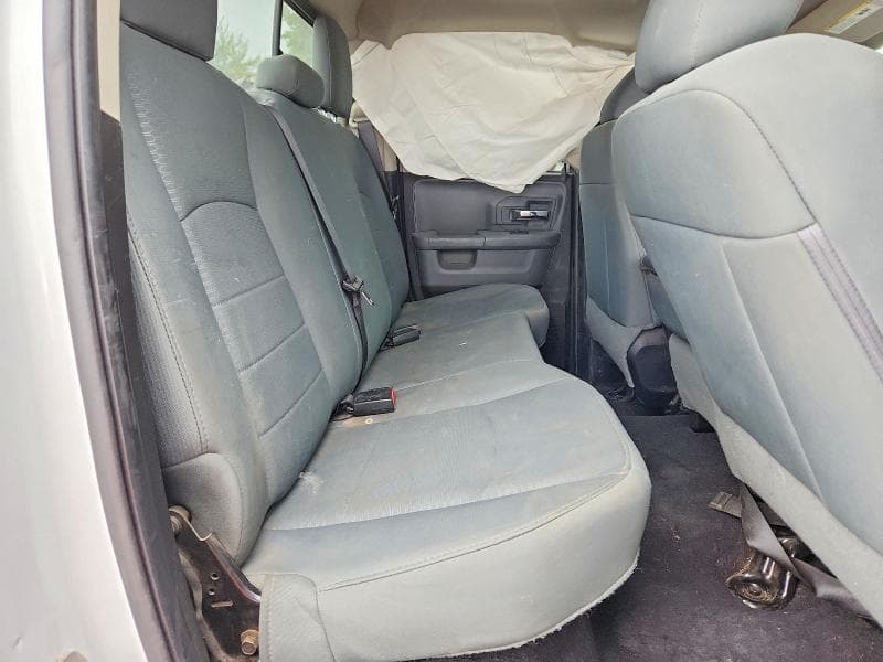 2019 RAM 1500 CLASSIC SLT 10