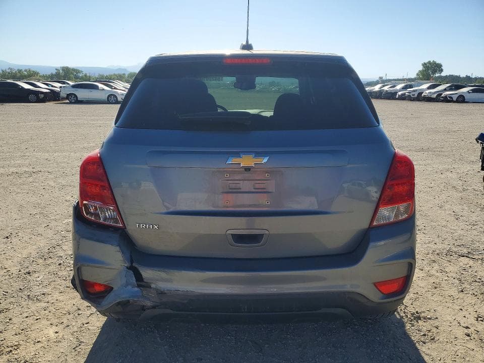 2020 CHEVROLET TRAX LS 6