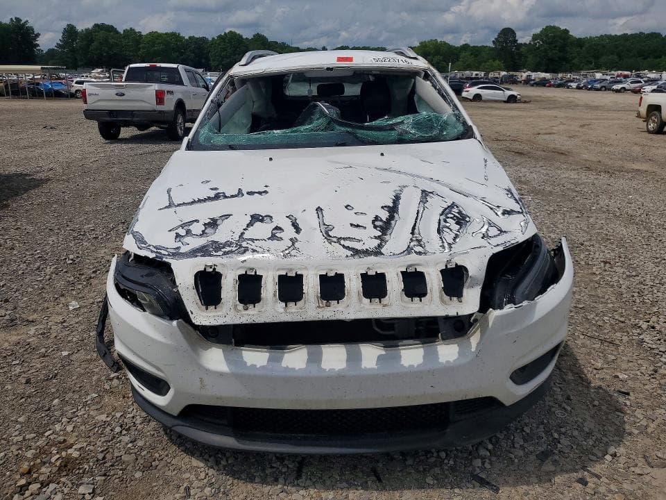 2019 JEEP CHEROKEE LATITUDE PLUS 5
