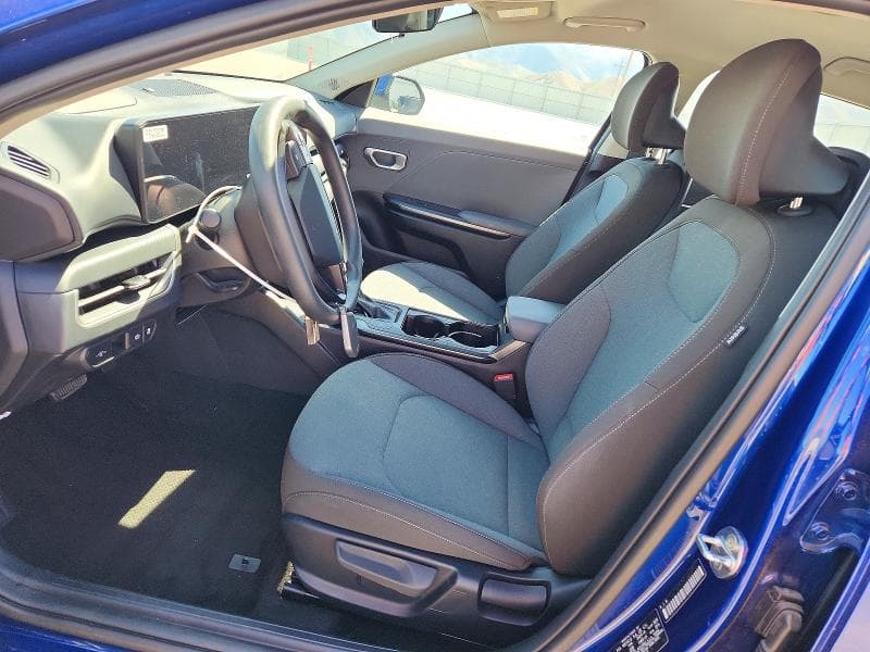 2025 KIA K4 LXS 7