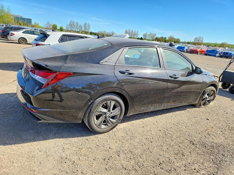 2023 HYUNDAI ELANTRA SEL 3