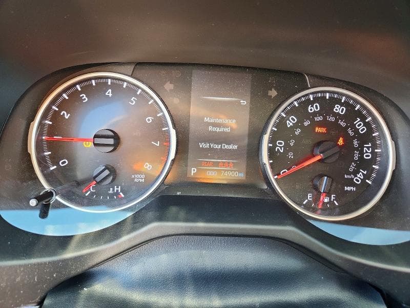 2021 TOYOTA RAV4 LE 9