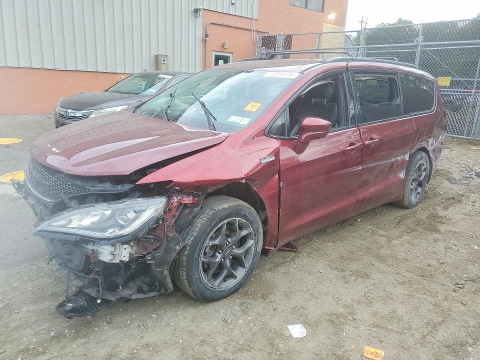 2019 CHRYSLER PACIFICA TOURING L - 1