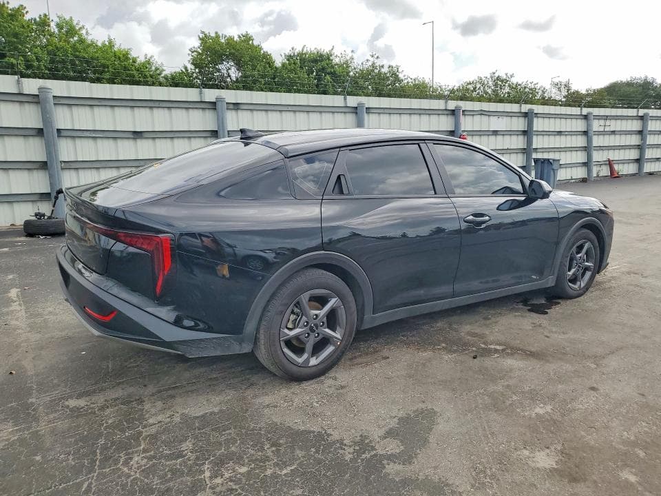 2025 KIA K4 LXS 3