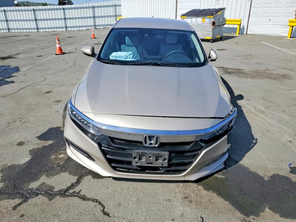 2018 HONDA ACCORD LX 5