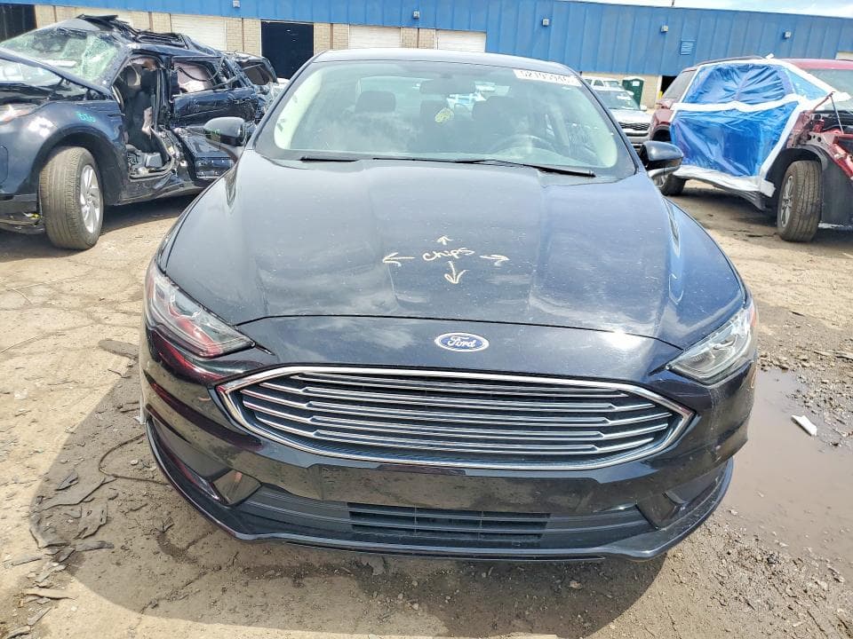 2018 FORD FUSION 10