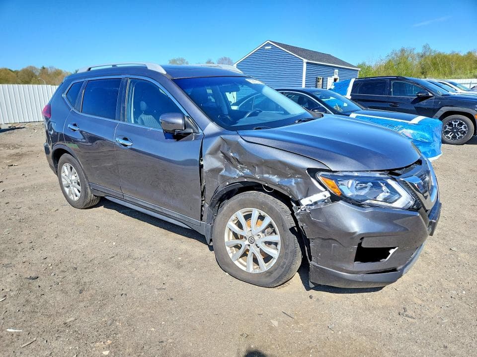 2018 NISSAN ROGUE SV 4