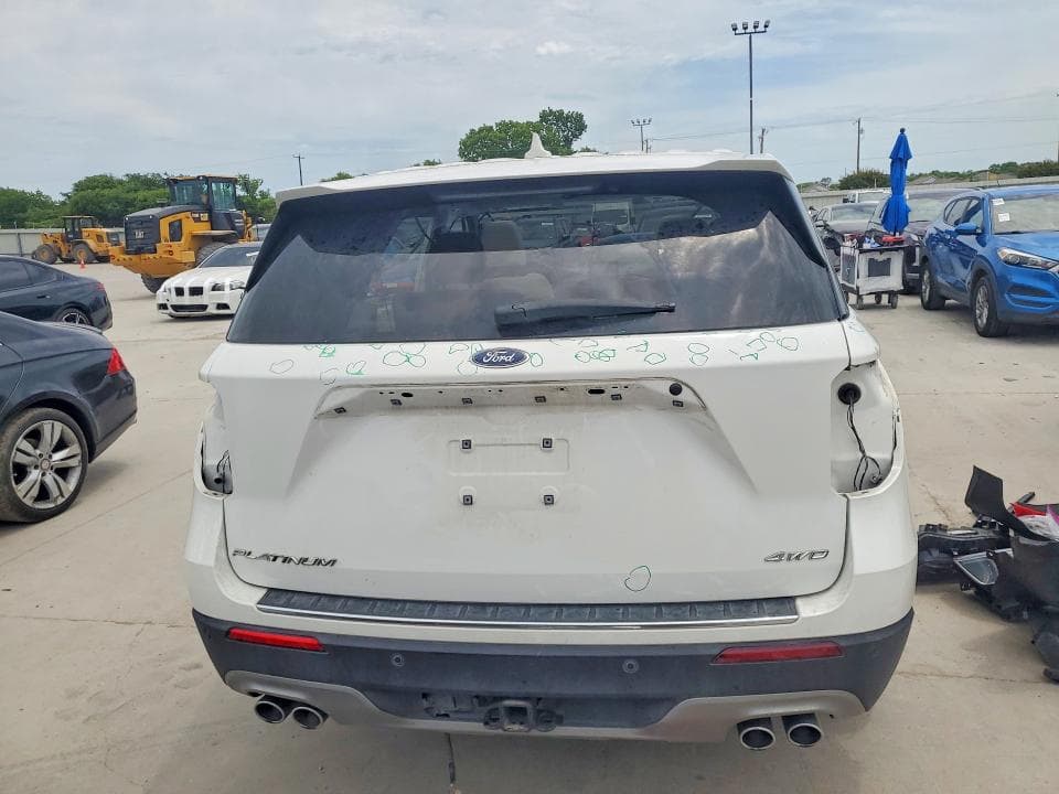 2021 FORD EXPLORER PLATINUM 6