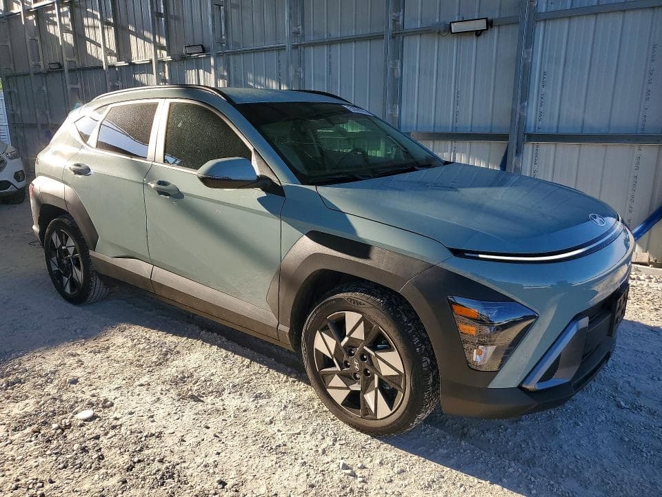 2024 HYUNDAI KONA SEL 4