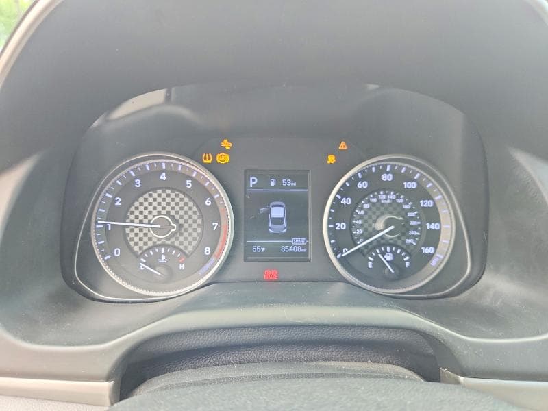 2019 HYUNDAI ELANTRA SEL 9
