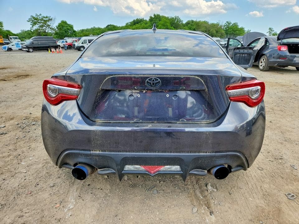 2017 TOYOTA 86 BASE 6