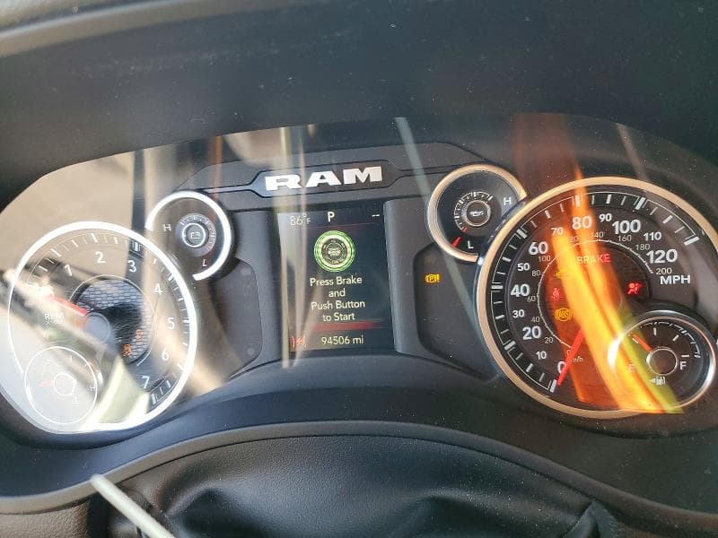 2023 RAM 1500 BIG HORN 9