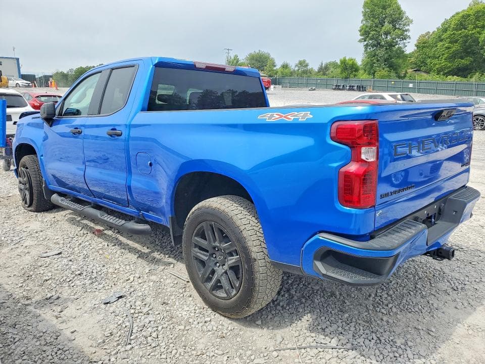 2026 CHEVROLET SILVERADO K1500 CUSTOM 2