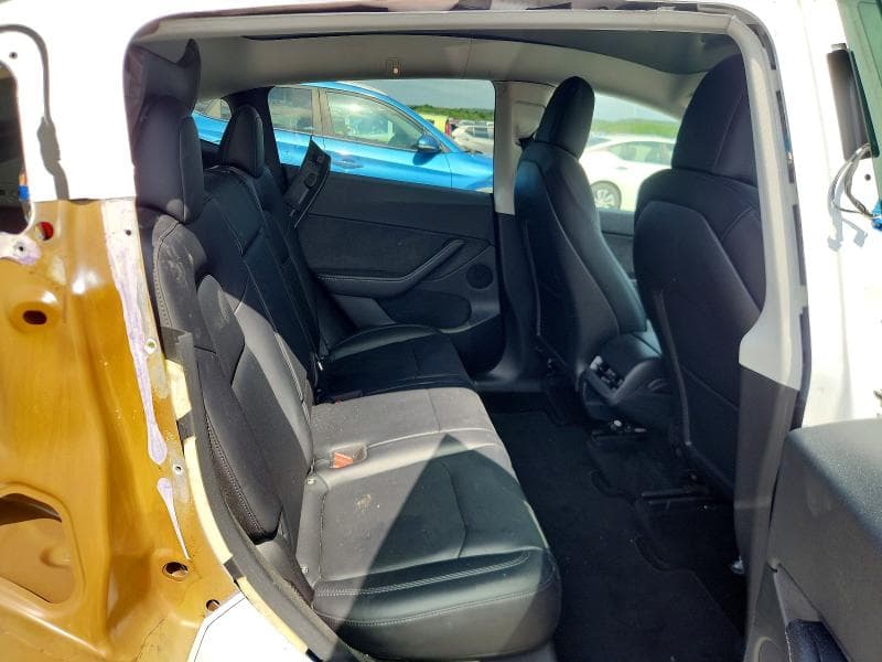 2022 TESLA MODEL Y 10