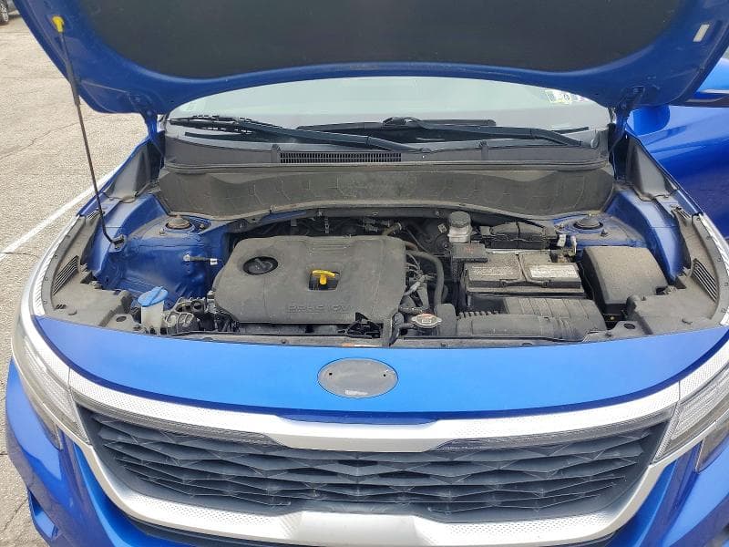 2021 KIA SELTOS S 12
