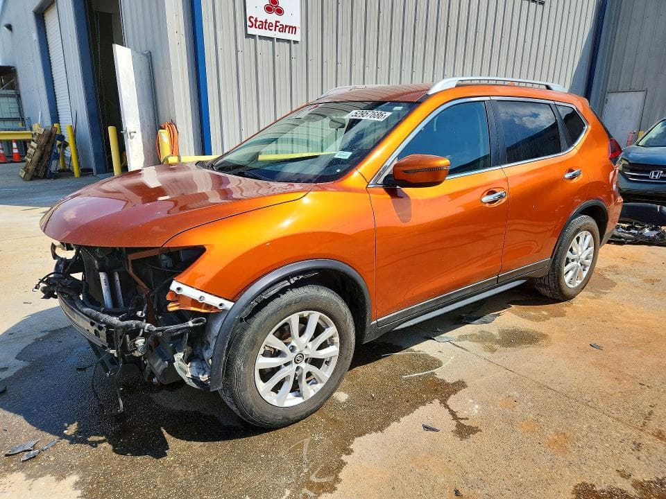 2019 NISSAN ROGUE SV - 1