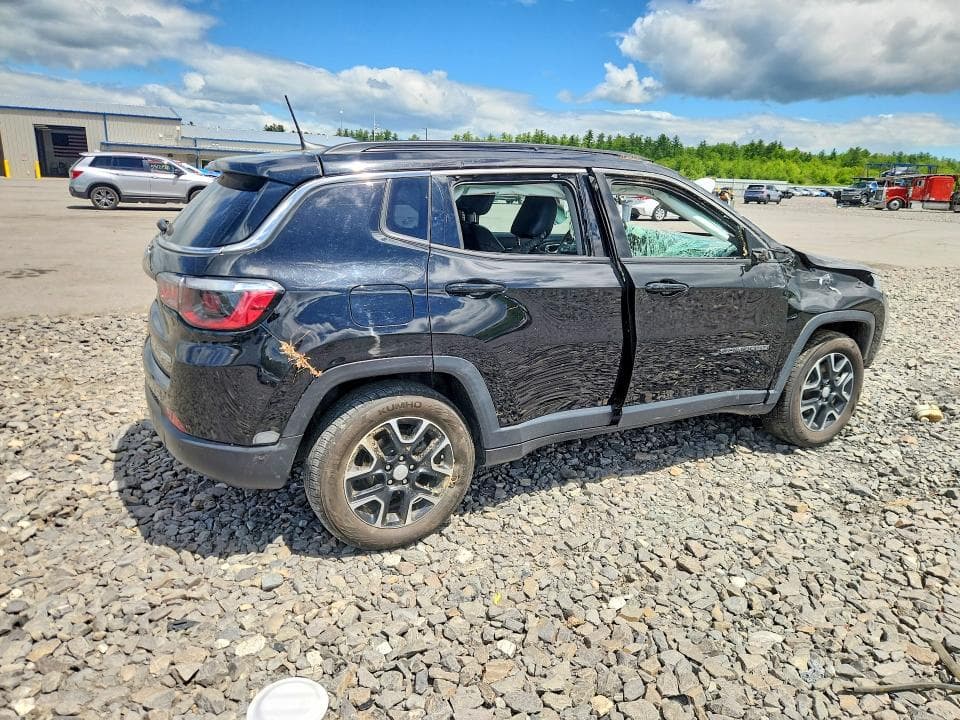 2022 JEEP COMPASS LATITUDE 3