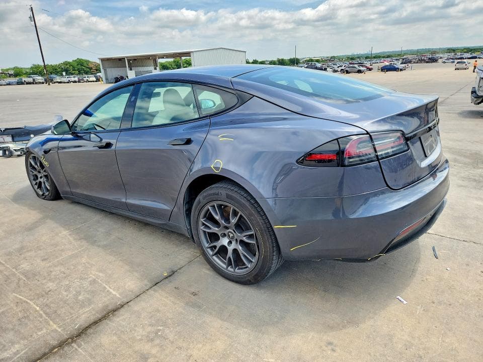 2023 TESLA MODEL S 2