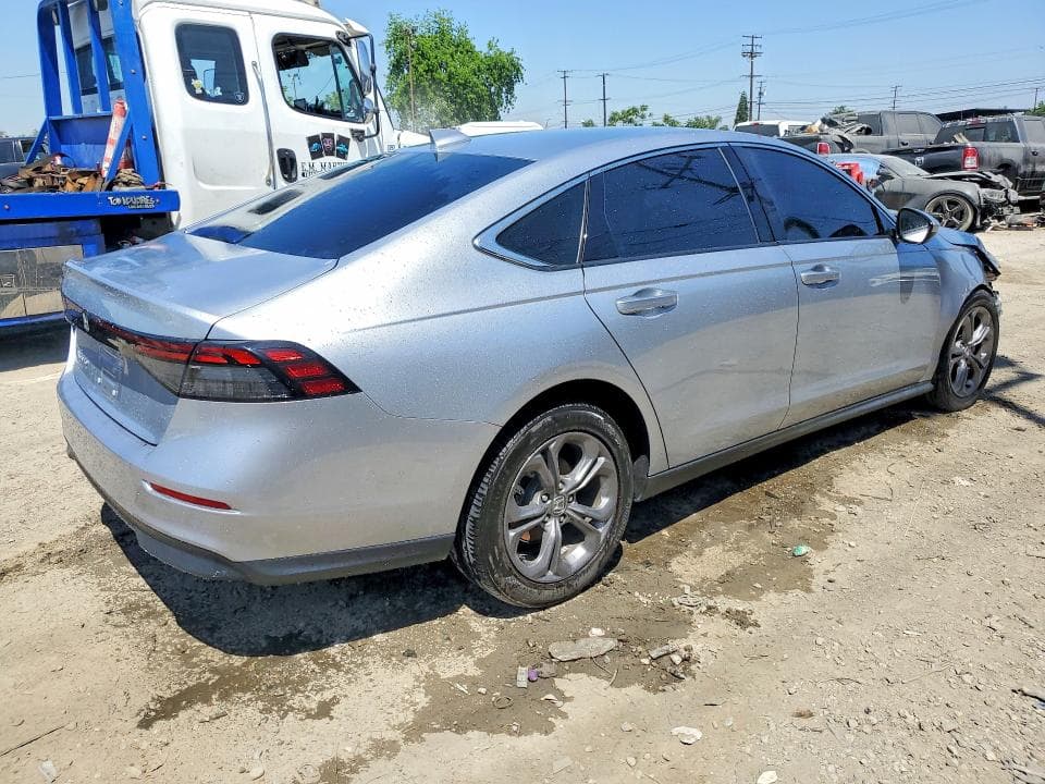 2024 HONDA ACCORD EX 3